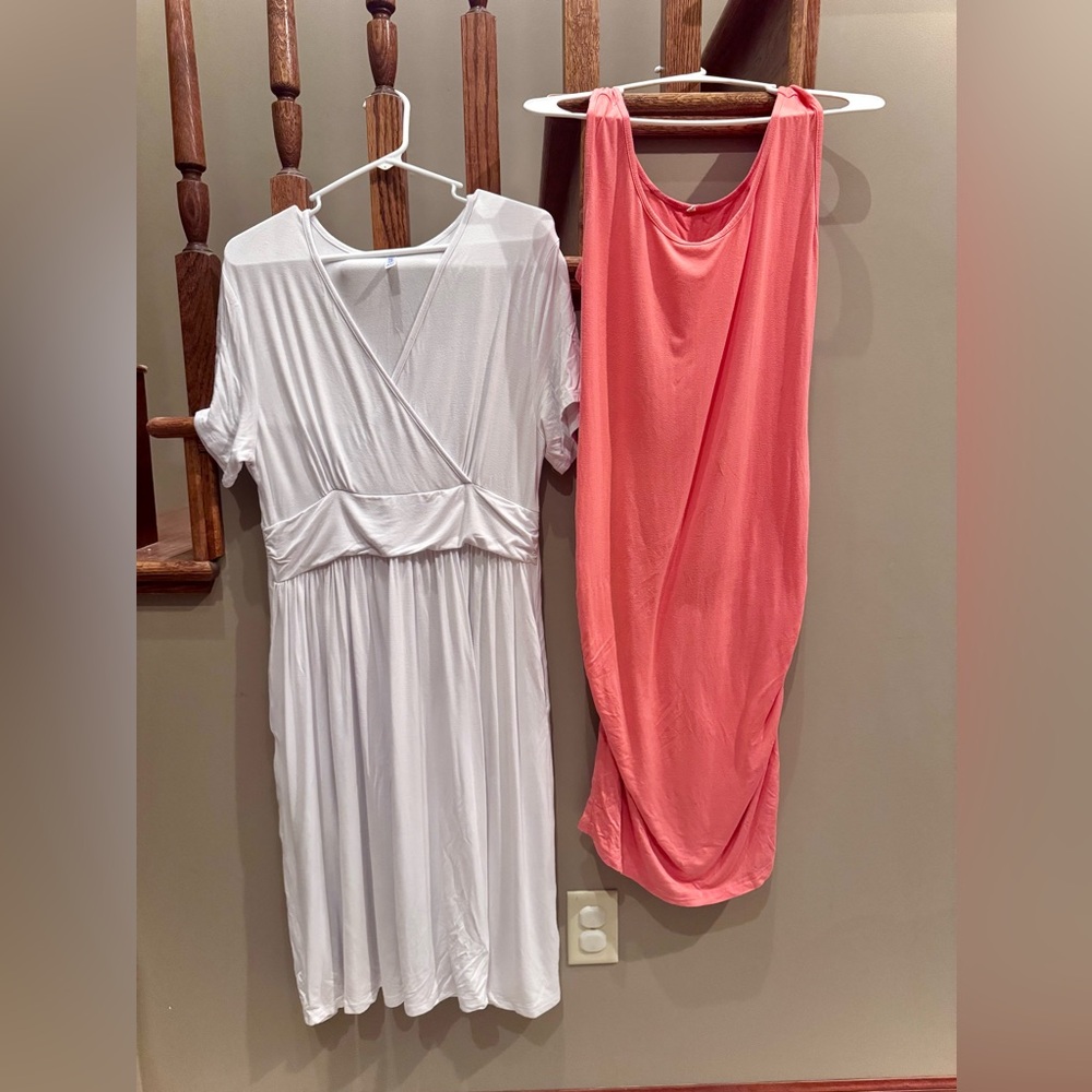 Women’s XL Maternity Dress Lot (2)